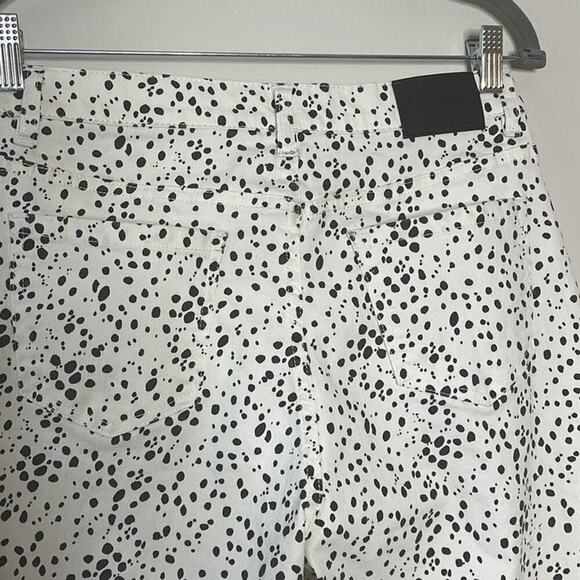 OTG HIGH-RISE WIDE LEG  CROPPED ANIMAL‎ PRINT DENIM SIZE 8 - Picture 5 of 8